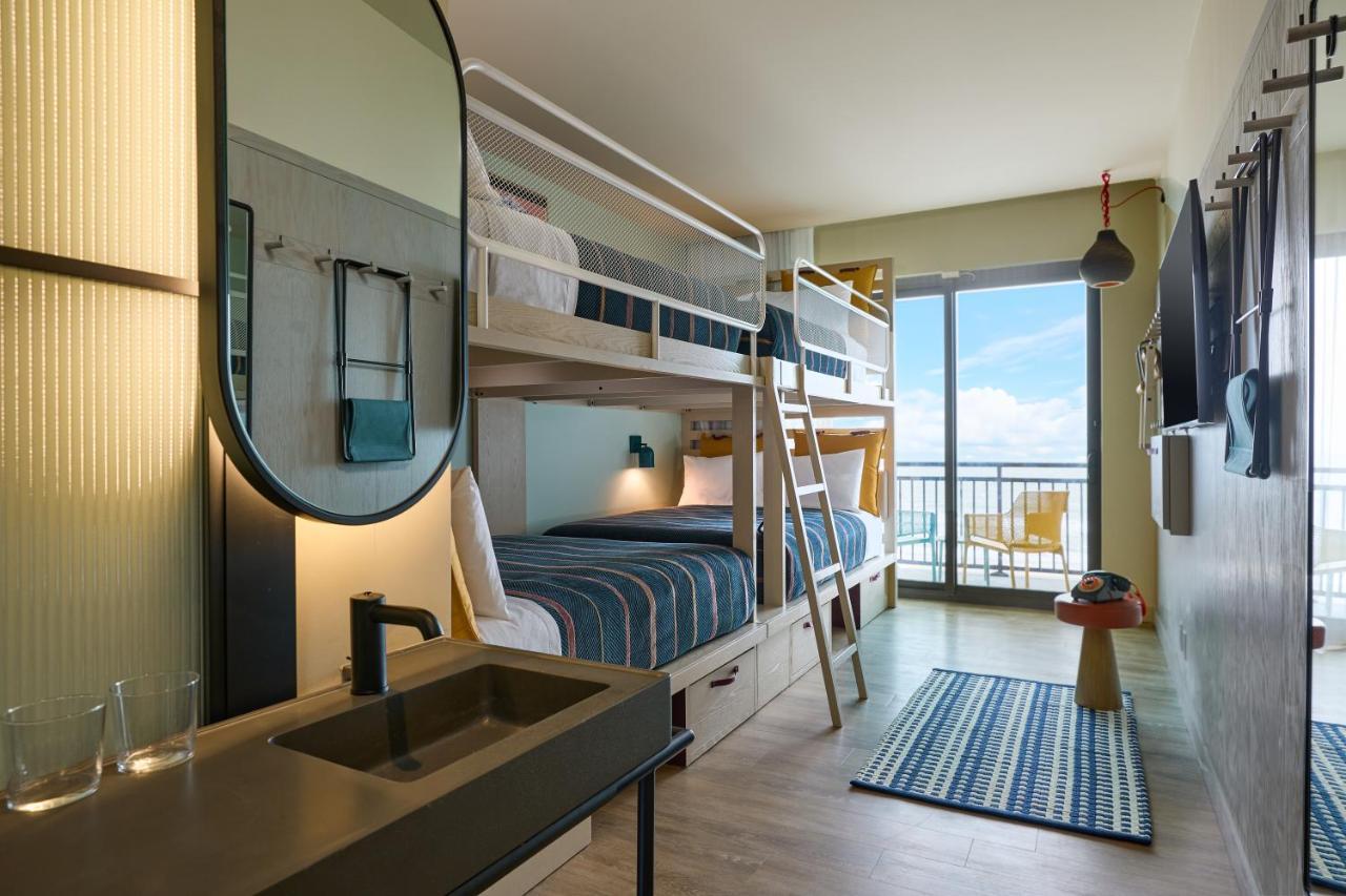 Moxy Virginia Beach Oceanfront Екстериор снимка