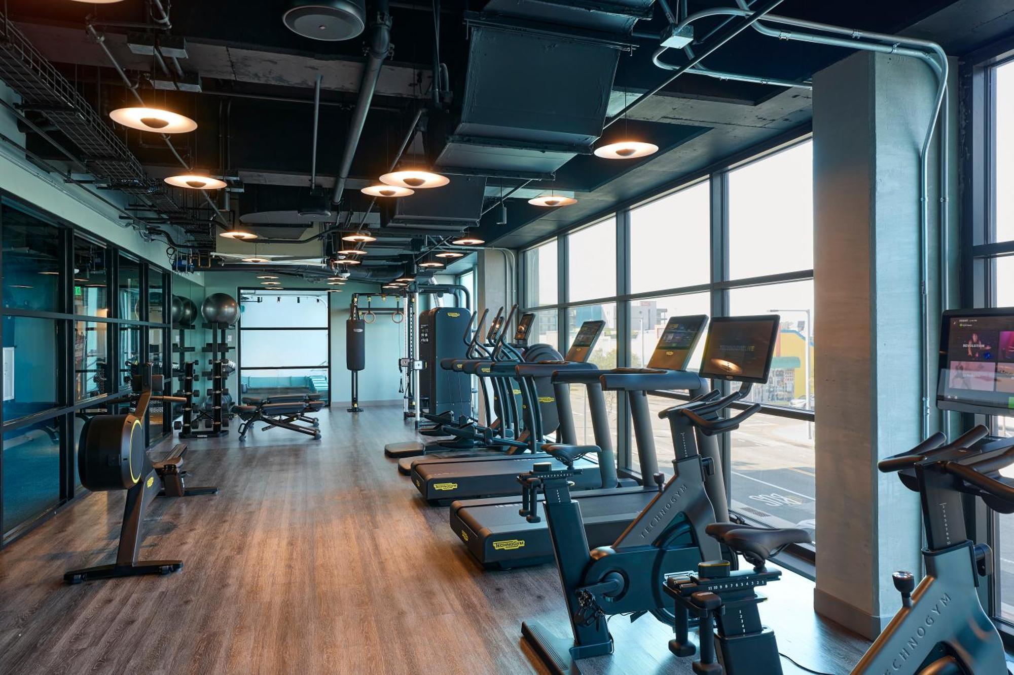 Moxy Virginia Beach Oceanfront Екстериор снимка